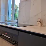 아파트 Mystique *