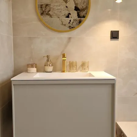 Luxury Mystique Apartment
