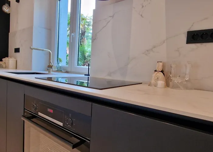 Apartament Mystique *