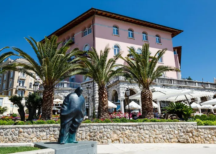 Apartament Mystique *