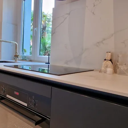 Apartment Luxury Mystique *