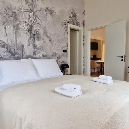 Luxury Mystique Apartment *